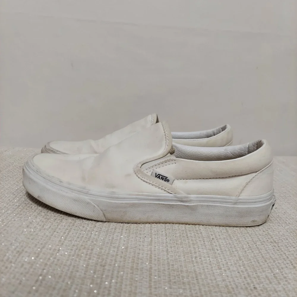 Vans Asher Canvas Triple White Slip-On Classic‎ Shoes Womens 8/Men 6.5